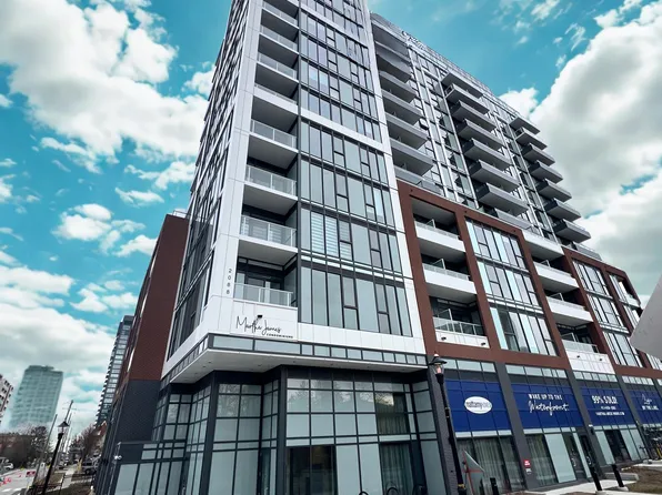 2088 James St, Burlington, ON