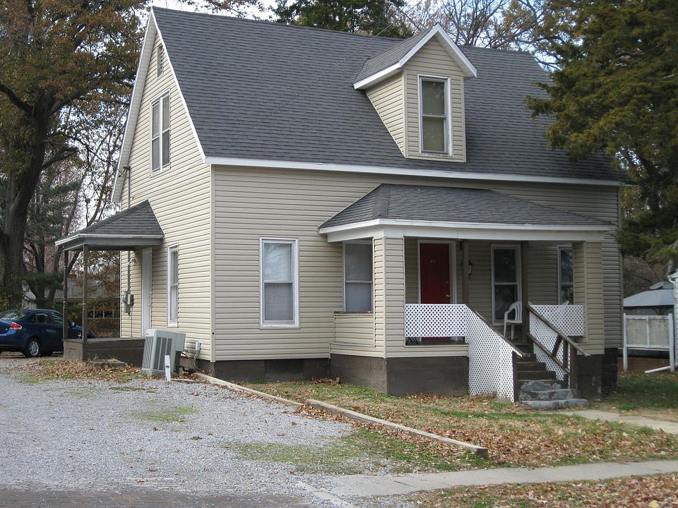 1st image of 600 S Forest Ave