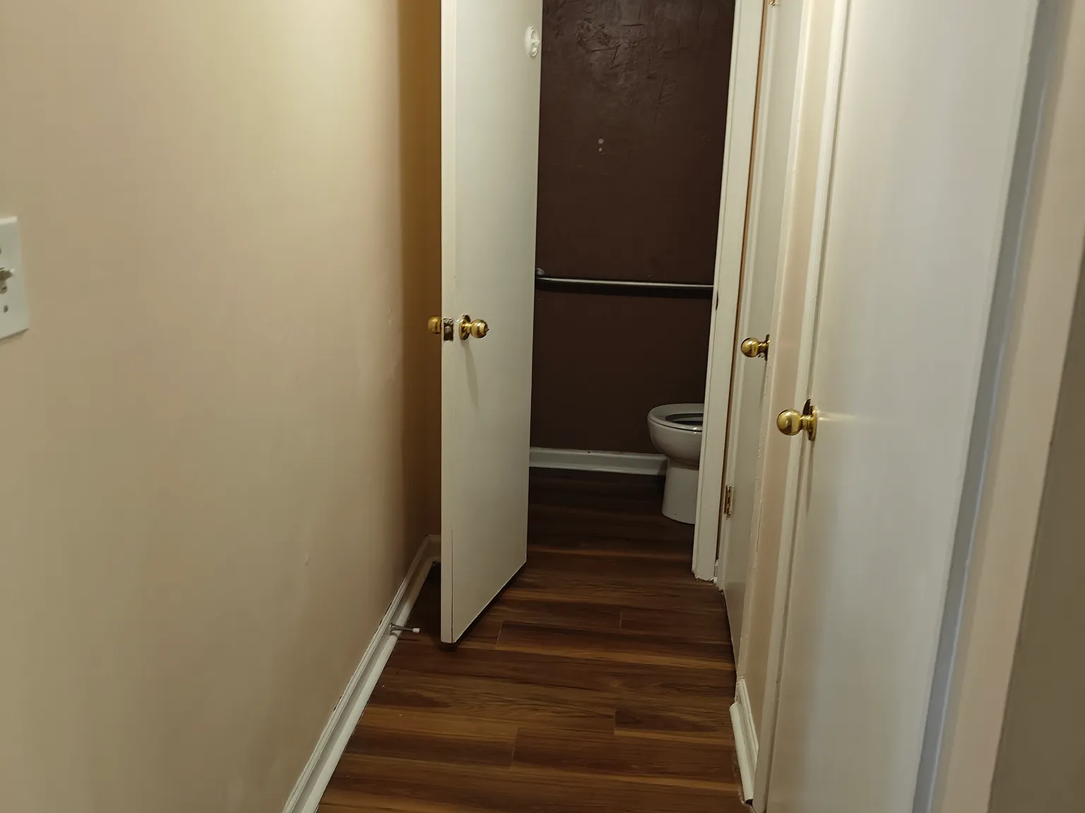 10925 Park Rd — Photo 2
