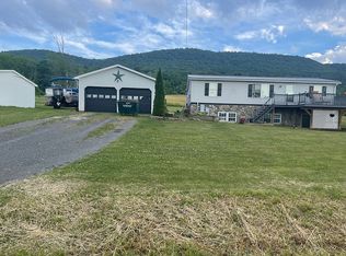 15176 Southside Rd, Monroeton, PA 18832