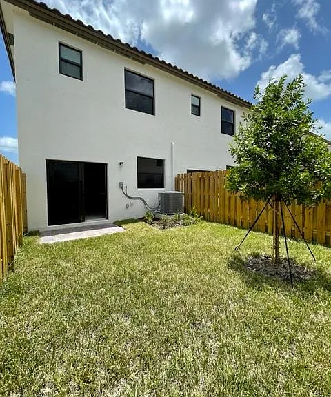 11719 SW 246th Ter — Photo 30