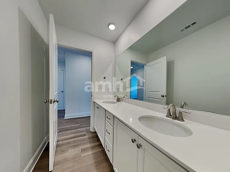 200 Argea Dr — Photo 15
