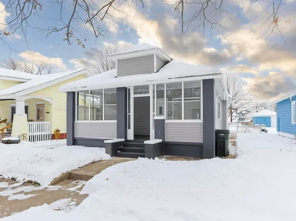 1118 N Brookfield St, South Bend, IN 46628