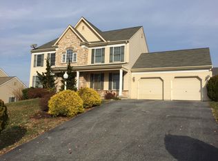 35 Casey Ln, York, PA 17402