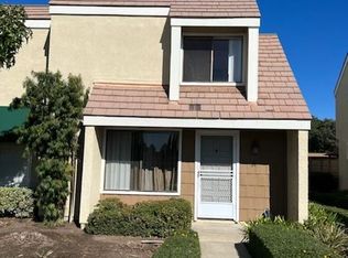 51 Meadowgrass, Irvine, CA 92604