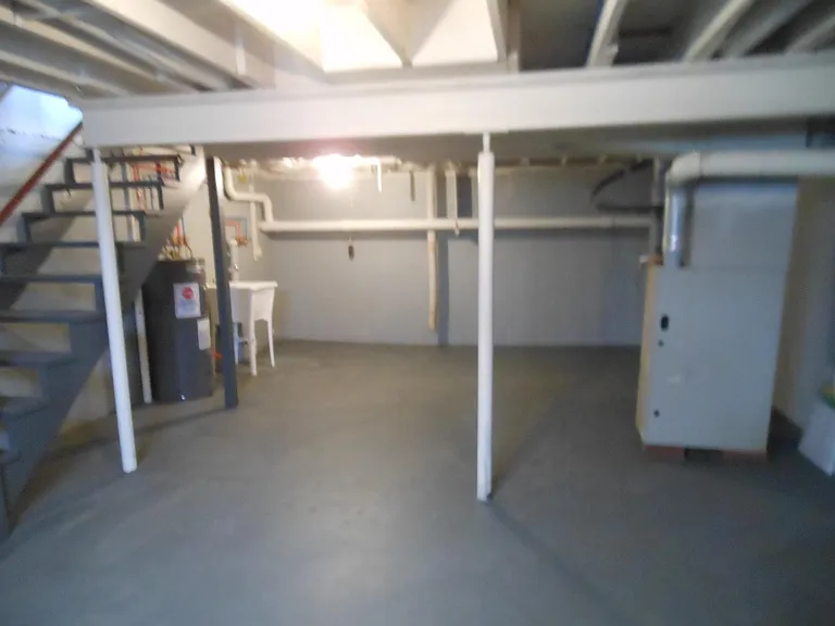 376 Wilson Dr #2 — Photo 12