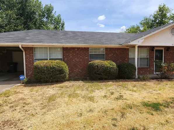 828 Park Ln, Mexia, TX 76667