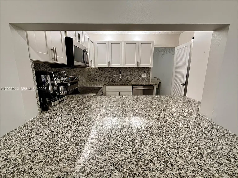 4300 S Landar Dr — Photo 4