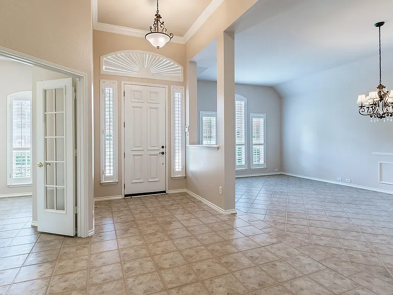 8503 Prescott Cir — Photo 2