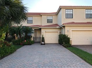 7653 Bristol Cir, Naples, FL 34120