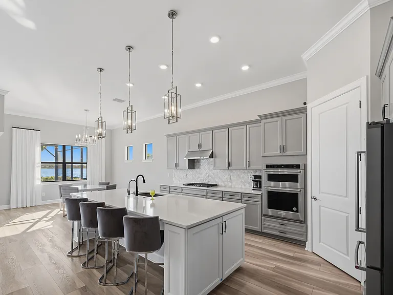7849 Mainsail Ln — Photo 14