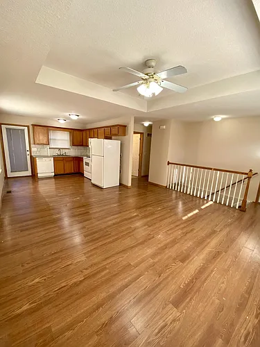 Mission Road - Harrisonville - 902 Photo 1