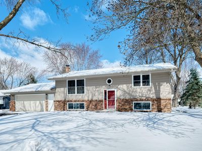 521 S Hill Dr, New Richmond, WI, 54017