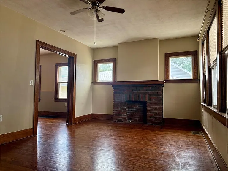 1328-30 Patterson Ave — Photo 33