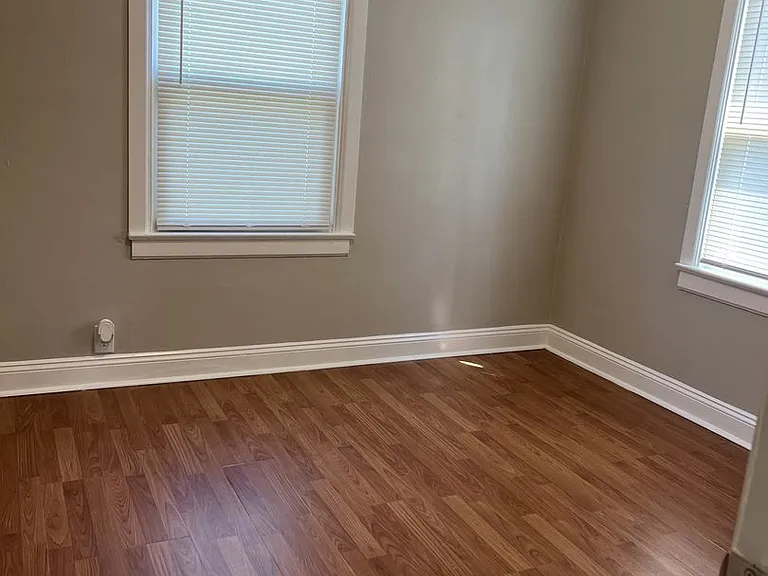 1706 E Tabor St — Photo 8