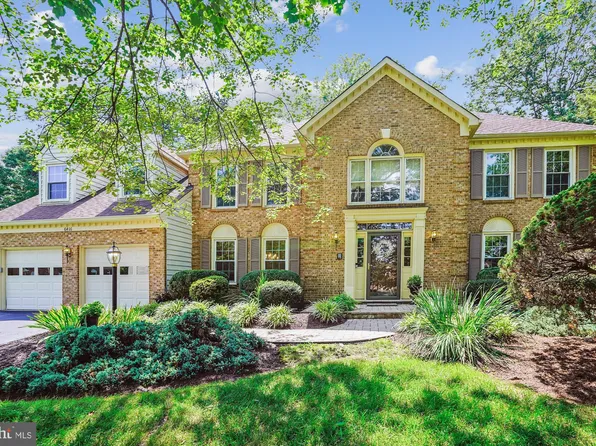 6416 Gristmill Square Trce, Centreville, VA 20120