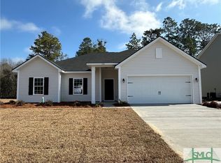 166 Renwick Ln, Hinesville, GA 31313