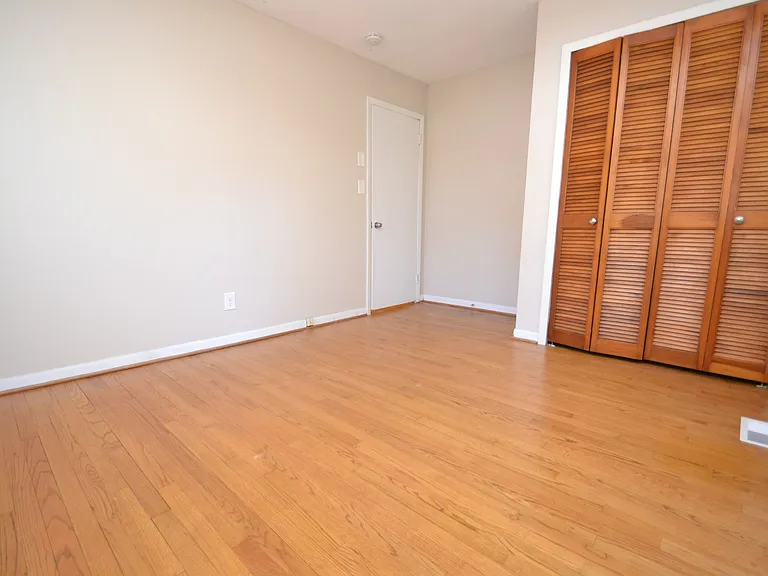 5133 Lundy Dr — Photo 21
