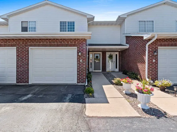 1907 Riverside Dr Unit E, Green Bay, WI 54313