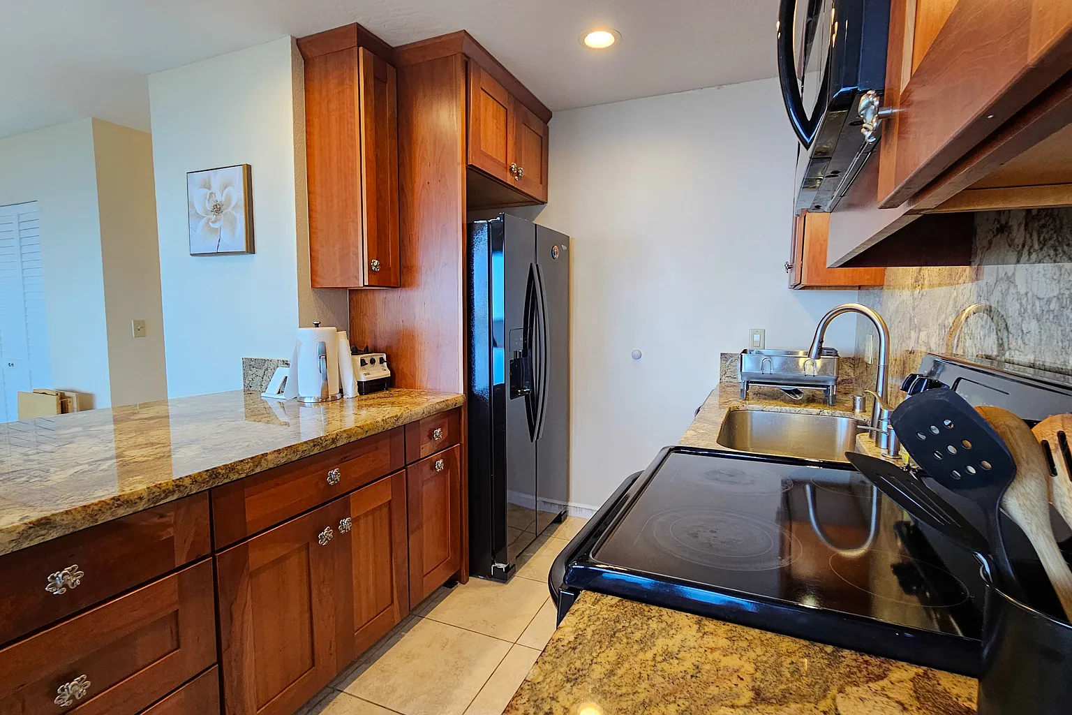 2 bed, $3,200 — Photo 3