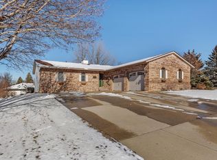 1494 E Rose St, Owatonna, MN 55060