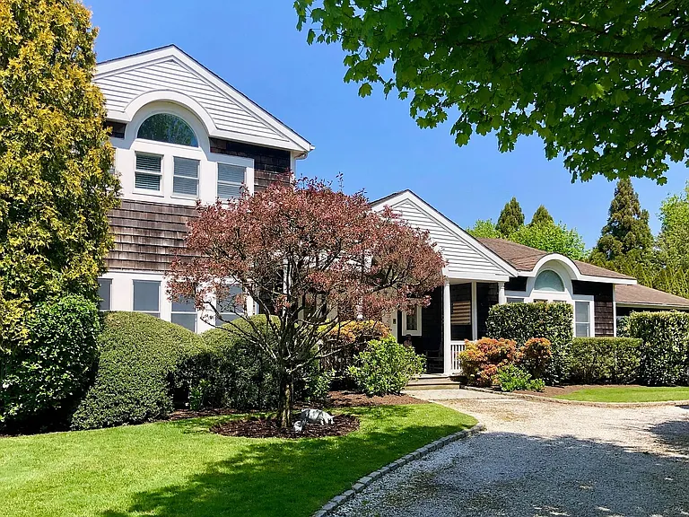 83 Mill Creek Close — Photo 16