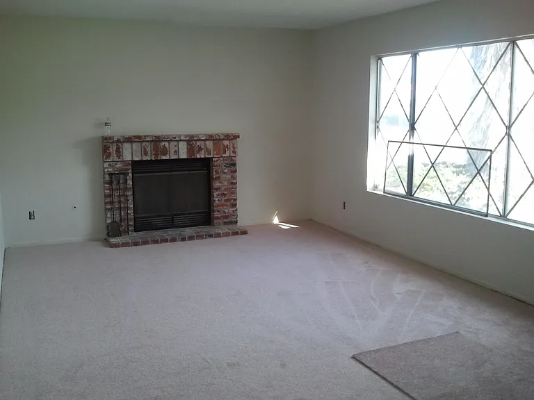 7594 Dancy Rd — Photo 3