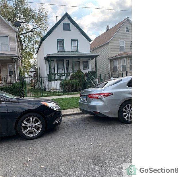 1st image of 5037 W Superior St