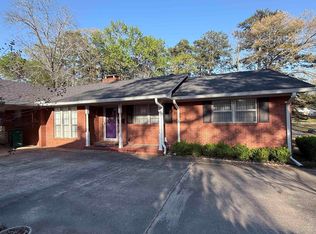 1616 W Oak St, El Dorado, AR 71730