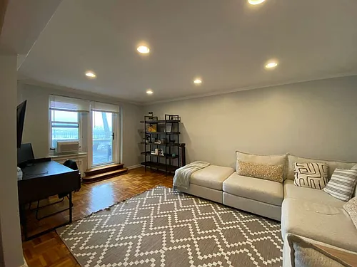 8350 Boulevard East #1H Photo 1