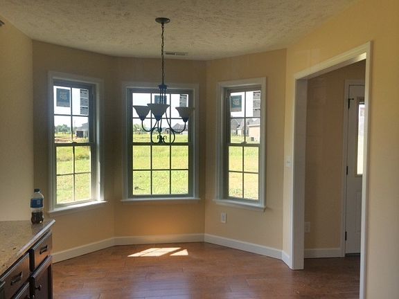 3rd image of 1200 Nimbus Ln