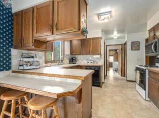 295 Ten Mile Rd NE, Comstock Park, MI 49321