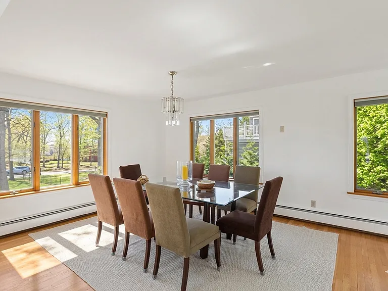 18 Noyac Harbor Rd — Photo 36