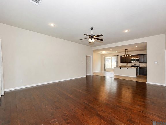 3rd image of 8578 Arabella Ave