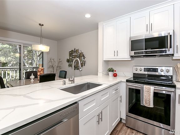 5th image of 14643 NE 35th St