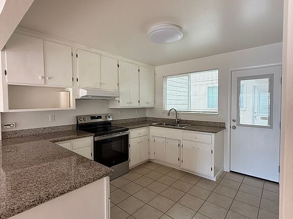 5th image of 581 Arguello Blvd APT 2
