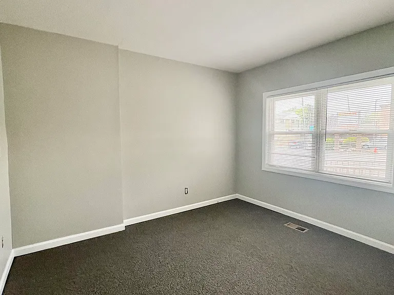 295 Main St #3 — Photo 6