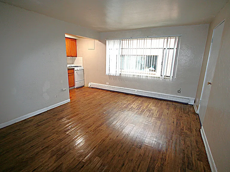 Mason Apts — Photo 2