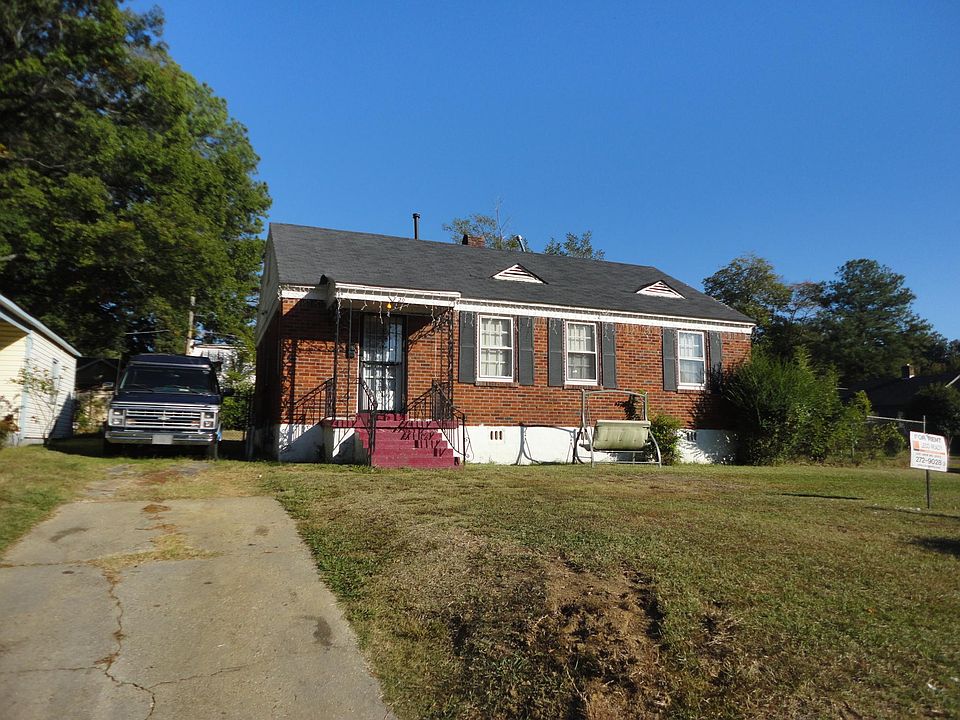 1st image of 720 W Brentwood Cir