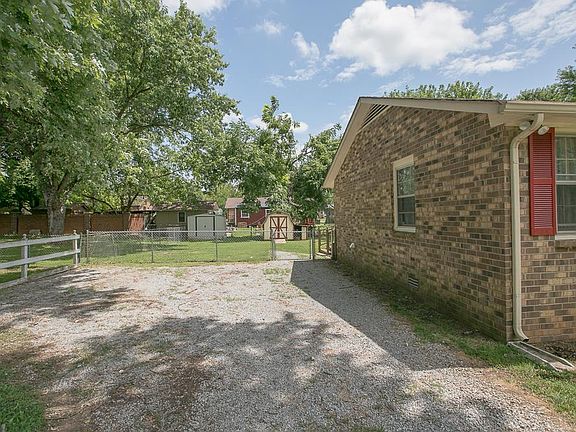 2nd image of 109 Donald Dr
