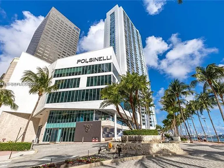 335 Biscayne #2309 — Photo 27