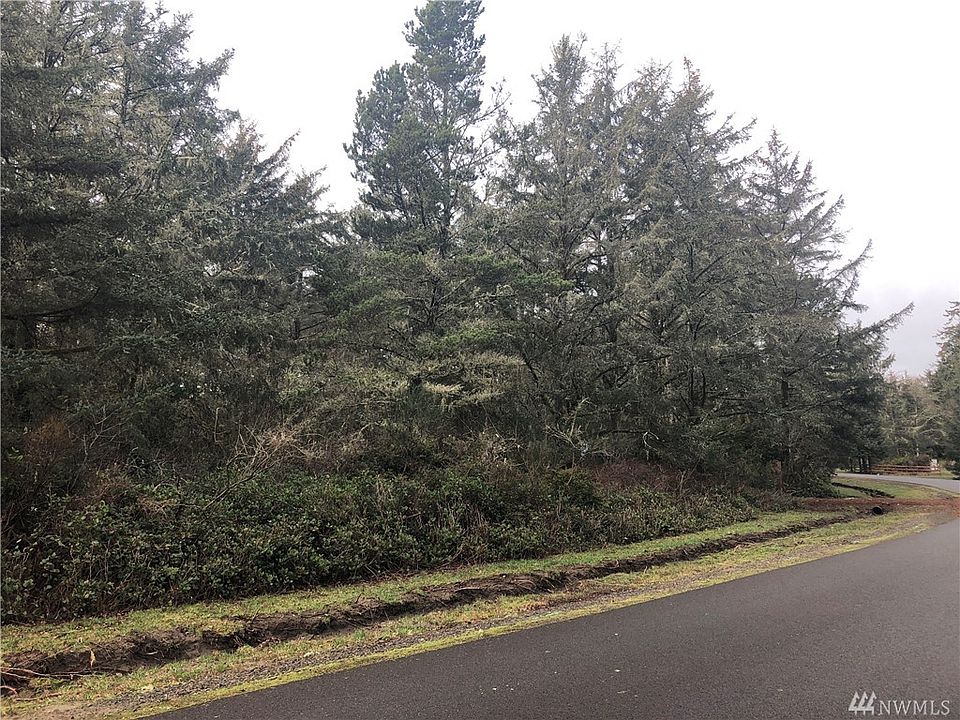 1st image of 1021 Discovery Ave SE