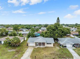 7827 Mimosa Dr, Port Richey, FL 34668
