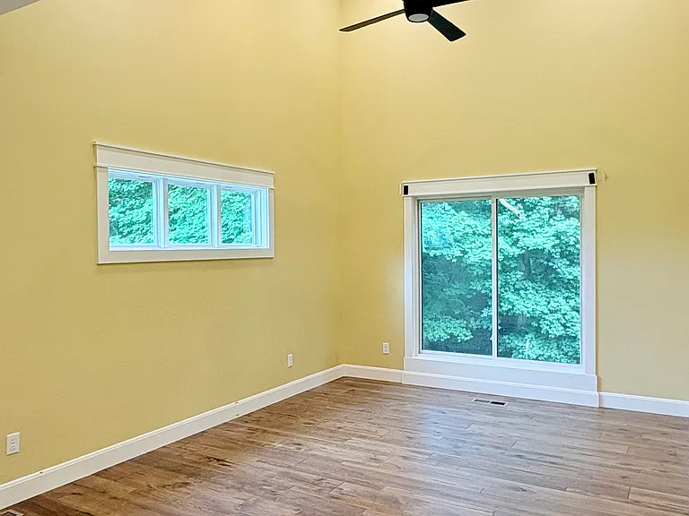 925 Clifton Church Rd — Photo 16