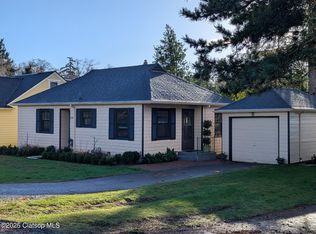 1389 Miller Ln, Astoria, OR 97103