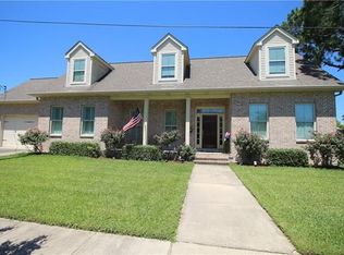 5520 Milne Blvd, New Orleans, LA 70124