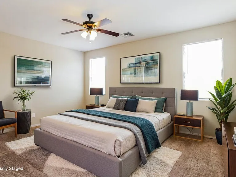 7117 W Sophie Ln — Photo 11
