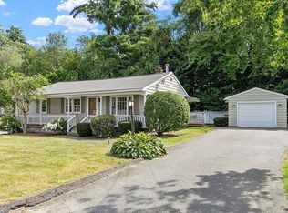 210 Hollywood St, Fitchburg, MA 01420