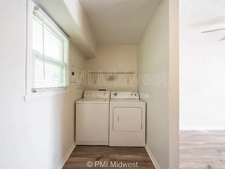 3146 Asbury St — Photo 15