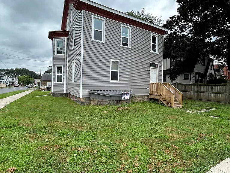 738 N 4th St #1 — Photo 12